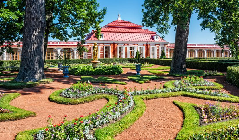 Peterhof (English) – загородные экскурсии