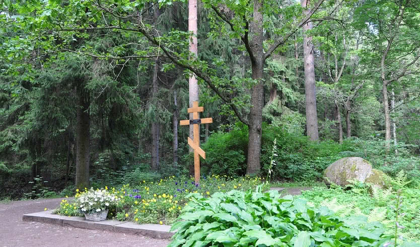 Могила И. Е. Репина – сборные туры в Санкт-Петербург от 15600 рублей