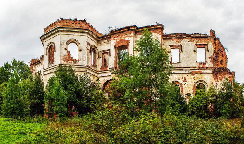 Прелестные уголки южного взморья (с посещением дворца Бельведер и Ропшинского ипподрома) (для заказных групп) – автобусные экскурсии для организованных групп