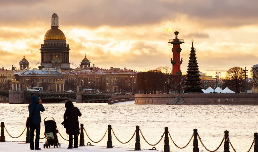 Вид на Васильевский остров и Исаакиевский собор – сборные туры в Санкт-Петербург от 28150 рублей