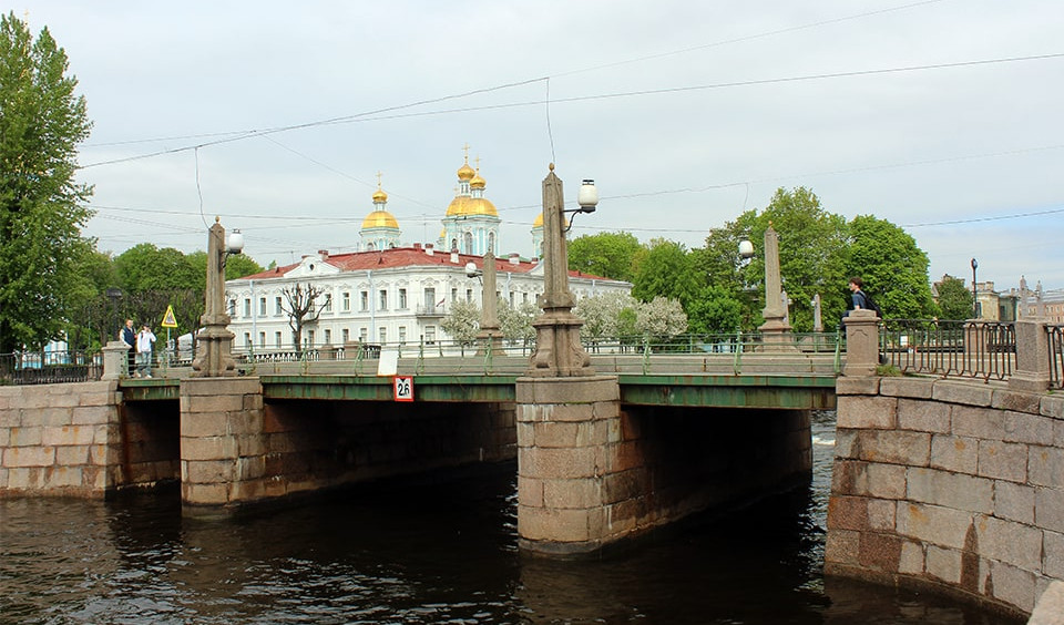 Пикалов мост – пешеходные экскурсии от 500 рублей