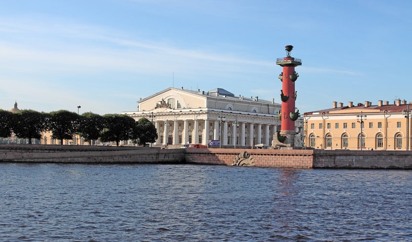 Стрелка Васильевского острова – водные обзорные от 1800 рублей