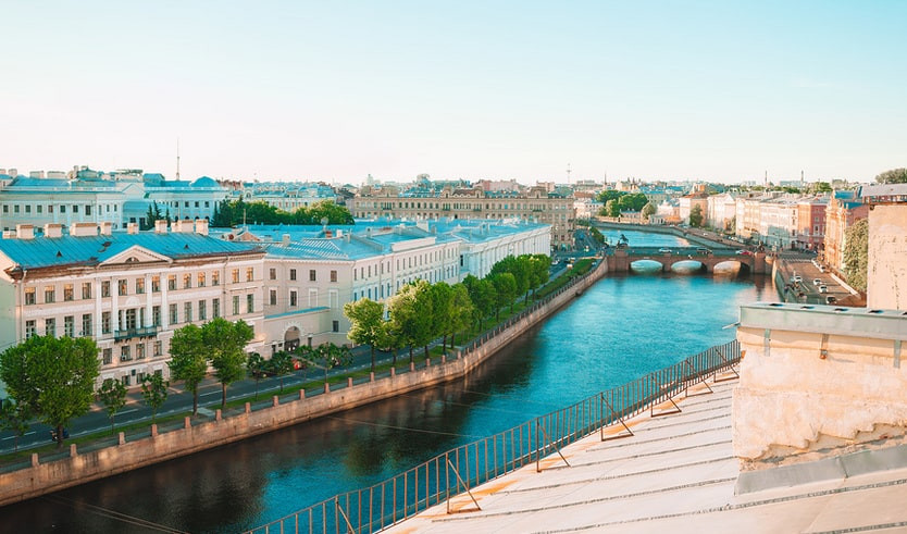 Свидание с видом на Неву – по крышам Петербурга от 4000 рублей
