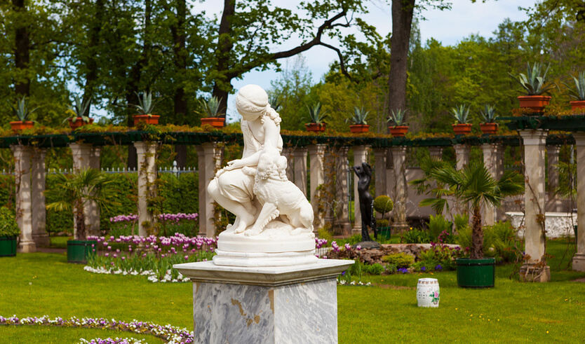 История о рыцарях и фермерах: Александрия, Фермерский дворец — Дворцы и особняки