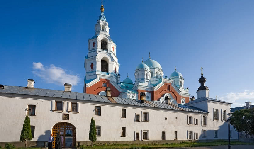 Спасо-Преображенский Валаамский монастырь – речные круизы от 140900 рублей