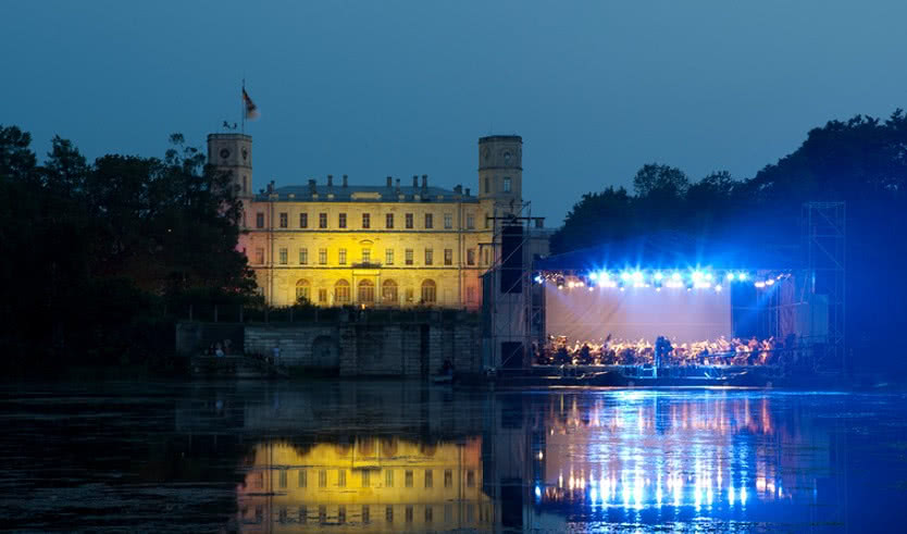 Ночь музыки в Гатчине – корпоративные мероприятия от 1200 рублей