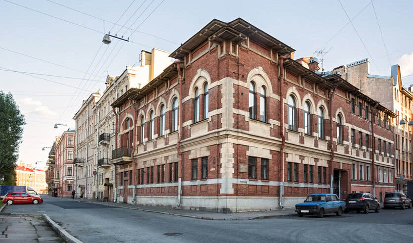 Архитектурная сказка Петербурга: Романтический кирпич (для групп) – автобусные экскурсии для организованных групп от 550 рублей