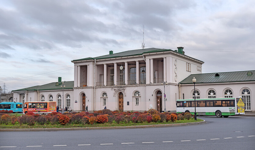 Царская жизнь Царского Села — Автобусные загородные
