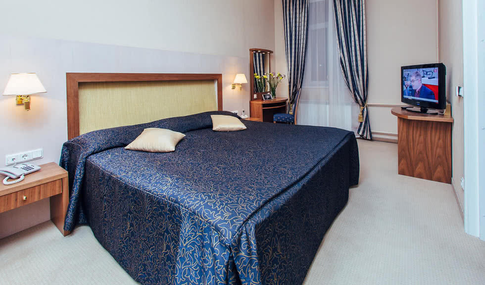 Отель Октябрьская – апартаменты