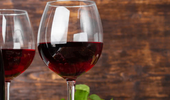 Винное казино + обед в ресторане «Квартира № 162» (для групп) – Экскурсии в музеи и общественные учреждения от 2820 рублей