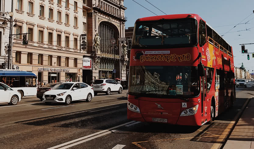 Обложка статьи Общественный транспорт Санкт-Петербурга