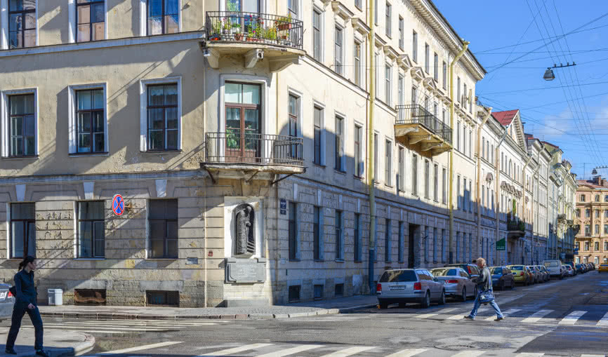 peshehodnaya-ekskursiya-peterburg-dostoevskogo