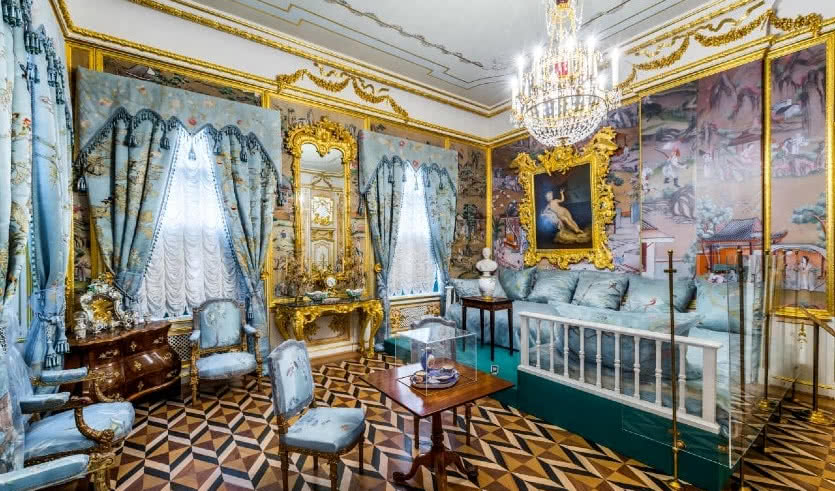 Петергоф. Большой дворец