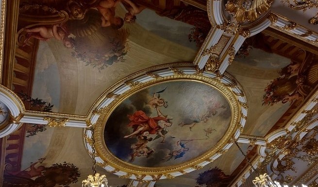 Белый зал – дворцы и особняки от 2350 рублей