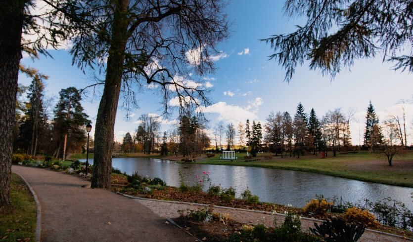 Поездка в дворянскую усадьбу Марьино (для заказных групп) – автобусные экскурсии для организованных групп