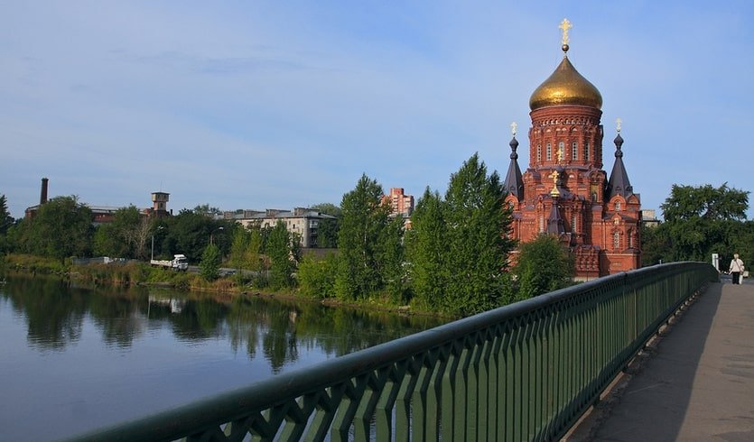 Богоявленская церковь – пешеходные экскурсии от 780 рублей