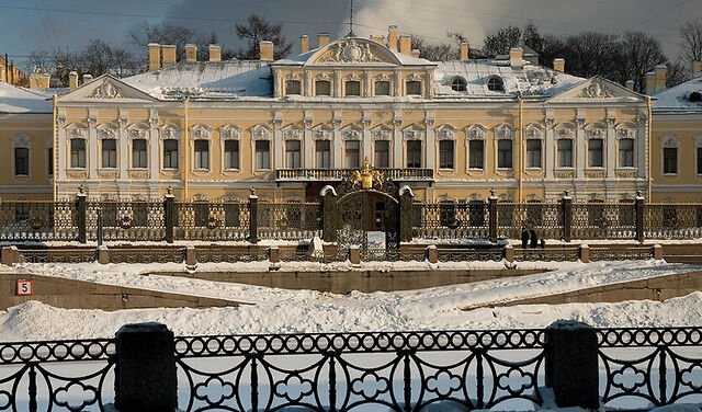 Шереметевский дворец — сборные экскурсии, мастер-классы, квесты для школьников в Санкт-Петербурге от 450 рублей      Шереметевский дворец — сборные экскурсии, мастер-классы, квесты для школьников в Санкт-Петербурге от 450 рублей