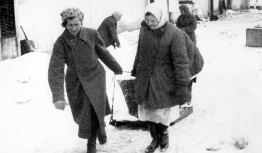 «Об этом забывать нельзя»: экскурсия о блокаде с VR-очками –  Экскурсии для школьников в Санкт-Петербурге под заказ от 1000 рублей