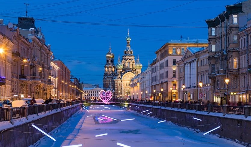 Новогодний Петербург и музей Фаберже — индивидуальные экскурсии от 2800 руб.