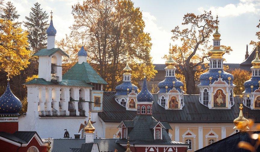 Легенды псковского края: Псков – Изборск – Печоры – Тур в Псковскую область от 2790 рублей