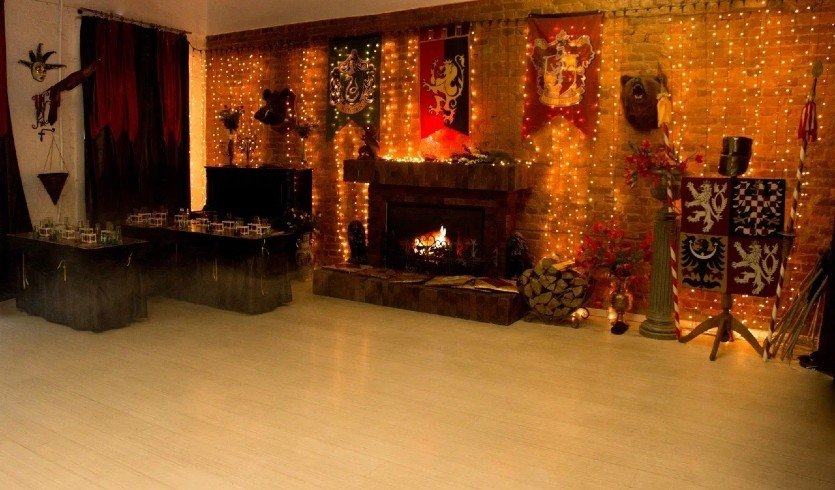 Замок — Сборные экскурсии, мастер-классы, квесты для школьников в Санкт-Петербурге от 3000 рублей