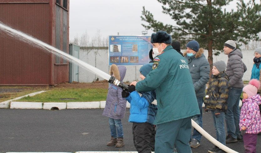 Экскурсия в пожарную часть. Открытый урок по основам пожарной безопасности - интерактивная экскурсия от 1000 руб.