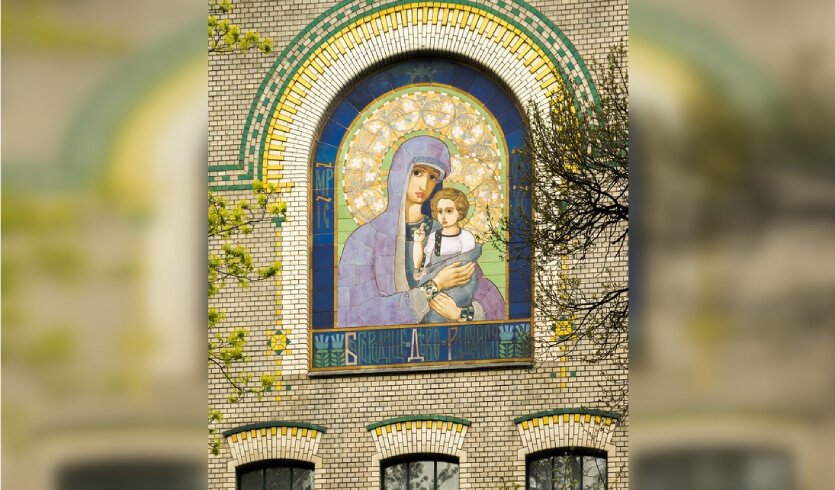 Керамическое убранство Петербурга – автобусные экскурсии для организованных групп