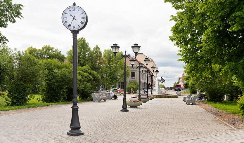 Сквер города Сорталава - Индивидуальные экскурсии в Санкт-Петербурге от 8200 рублей