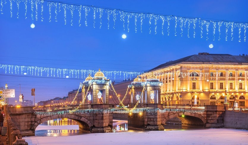 Рождественский Петербург с бокалом шампанского и подарками — автобусная экскурсия
