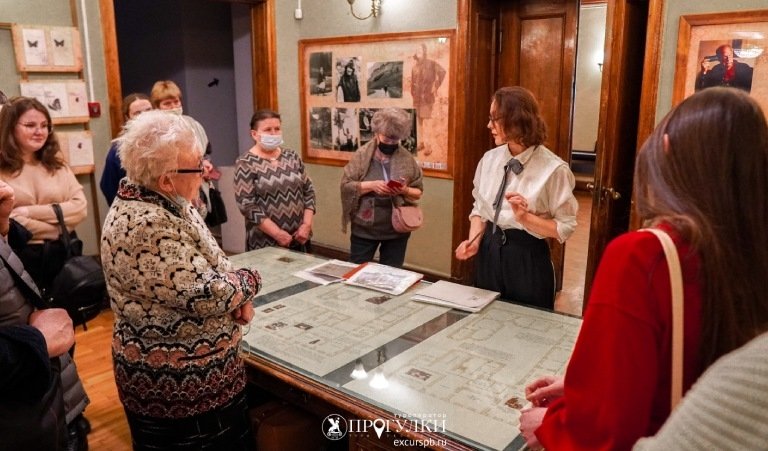 Экспонаты музея В. В. Набокова — Интерьерные экскурсии от 600 рублей