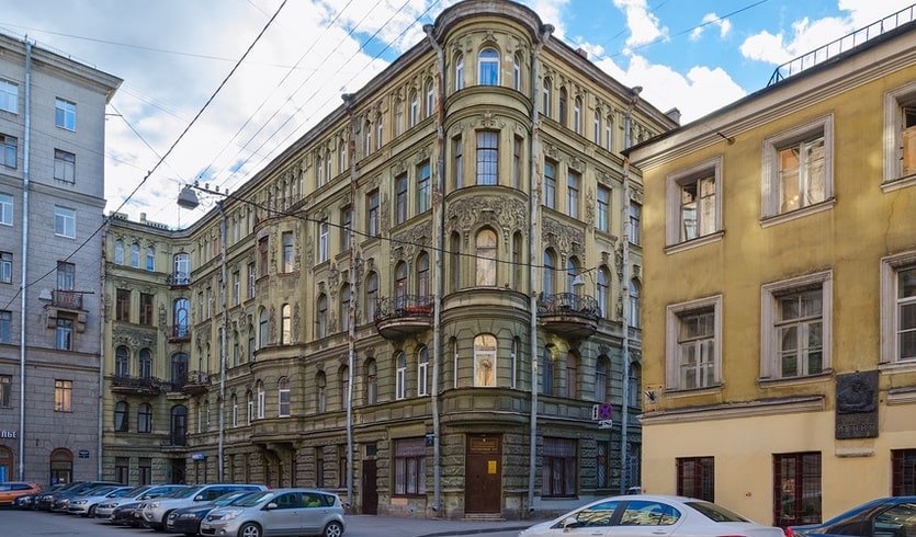 Многомерный Казачий переулок – пешеходные экскурсии для заказных групп от 320 рублей