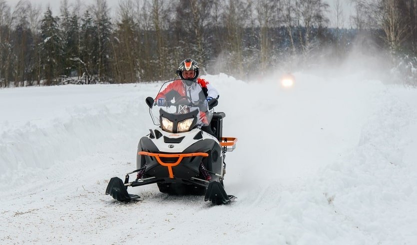 Снегоход – Туры в Карелию от 7800 рублей