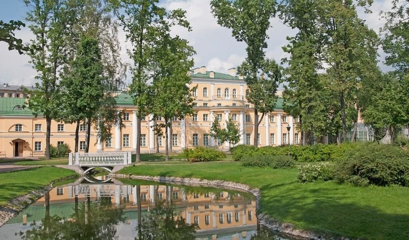 Квест «Занимательная ботаника, или О чем молчат цветы» (Музей-усадьба Державина) (для школьных групп) – квесты для школьников от 480 рублей