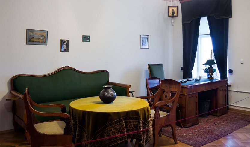 Петербург Блока (с посещением музея-квартиры поэта) — Экскурсии для организованных групп от 860 рублей