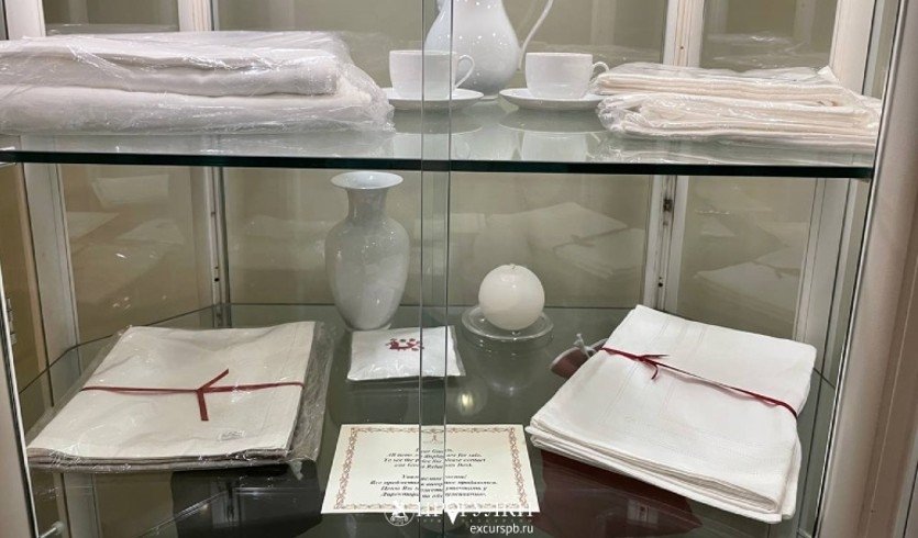 Экспозиция в гостинице «Астория» — Музеи и общественные учреждения от 3200 рублей Экспозиция в гостинице «Астория» — Музеи и общественные учреждения от 3200 рублей