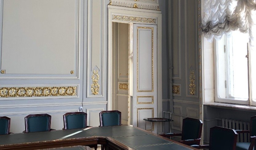 Интерьер особняка О. В. Серебряковой —  Дворцы и особняки от 1250 рублей Интерьер особняка О. В. Серебряковой —  Дворцы и особняки от 1250 рублей