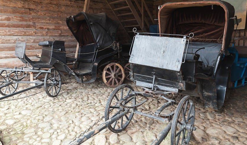 По Пушкинским местам Ленинградской области: Суйда, Выра, Кобрино — Автобусная экскурсия — фото №2 — Фотобанк Лори / EugeneSergeev По Пушкинским местам Ленинградской области: Суйда, Выра, Кобриноа — автобусные экскурсии от 1400 рублей