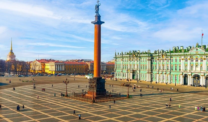 Пешеходная экскурсия «Дворцовый Петербург» + Дом Ученых – пешеходные экскурсии от 600 рублей