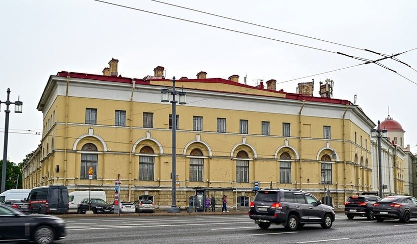 Здание музея – интерьерные экскурсии от 1200 рублей