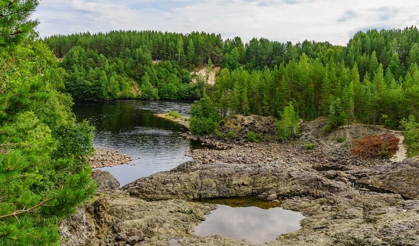 Остатки древнего вулкана Гривас – сборные туры в Санкт-Петербург от 34680 рублей Остатки древнего вулкана Гривас – сборные туры в Санкт-Петербург от 34680 рублей