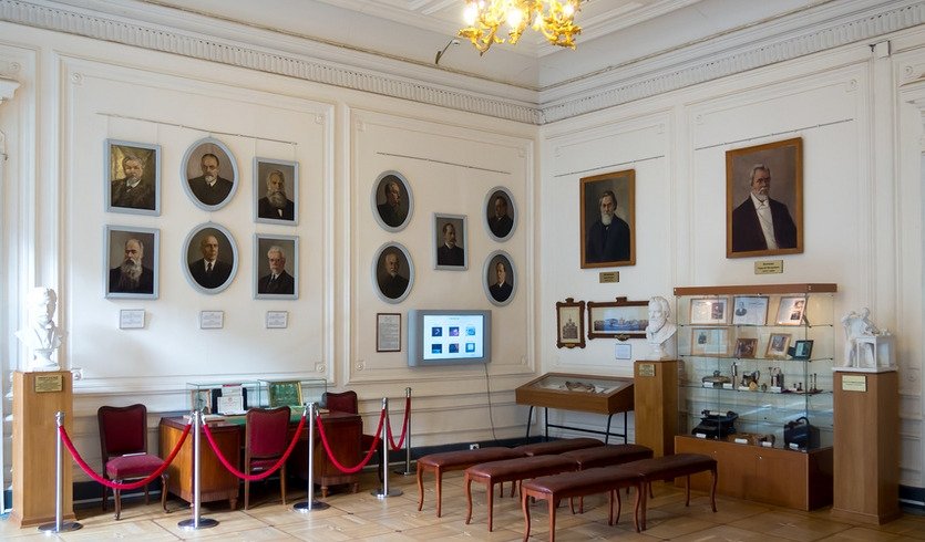 Медицинский Петербург (с посещением музея ИЭМ) — автобусная экскурсия