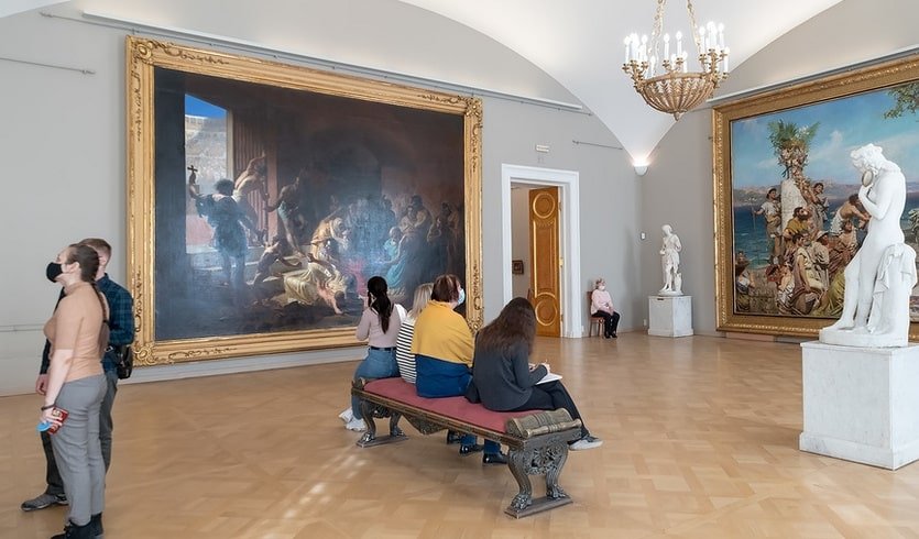 Русский музей. Искусство XVIII века – интерьерные экскурсии для заказных групп от 690 рублей