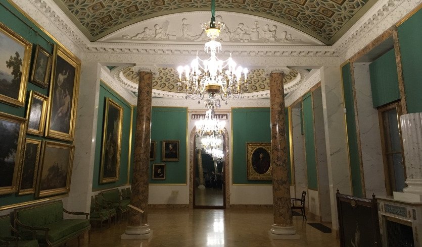 Интерьеры Строгановского дворца – экскурсии и программы для детей от 380 рублей