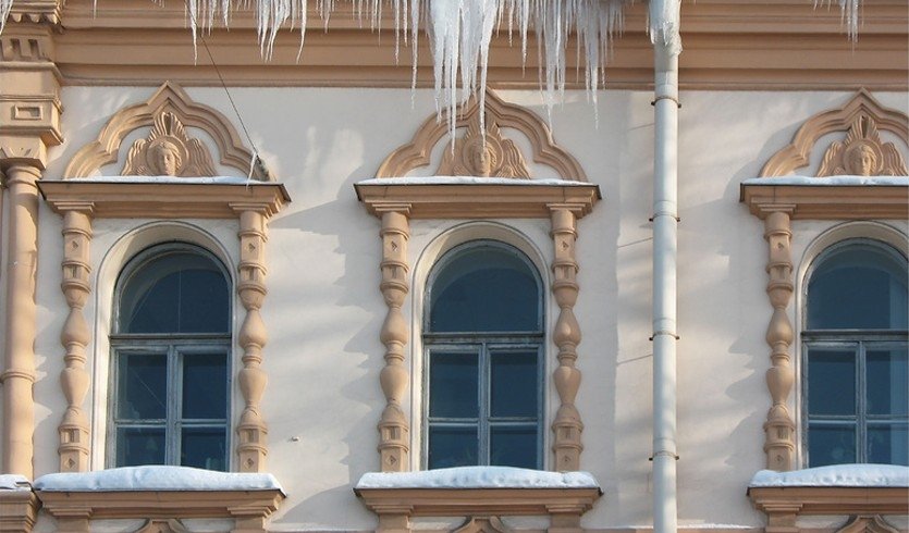 Здание библиотеки им. В. В. Маяковского на набережной реки Фонтанки, д. 44 – музеи и общественные учреждения от 650 рублей