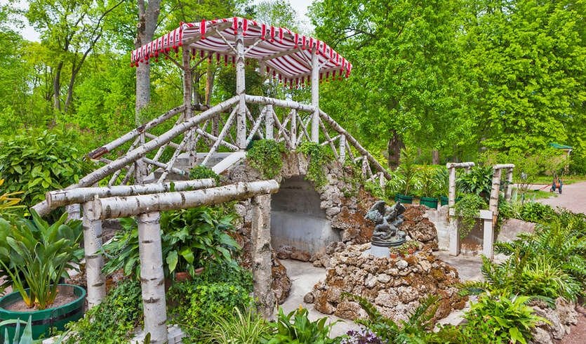 История о рыцарях и фермерах: Александрия, Фермерский дворец — фото №3 — Фотобанк Лори/Сергей Афанасьев История о рыцарях и фермерах: Александрия, Фермерский дворец — Дворцы и особняки