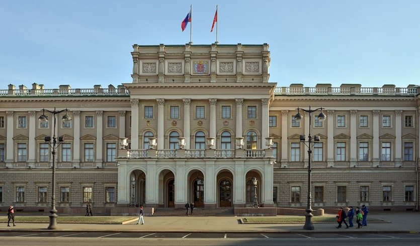 Особняки петербургской знати — индивидуальные туры в Петербург от 5600 руб.