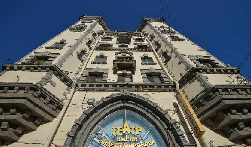 Очаг разума и духовности на Петроградской стороне – фото №2 – Фотобанк Лори/ Геннадий Соловьев  Очаг разума и духовности на Петроградской стороне – Пешеходные экскурсии