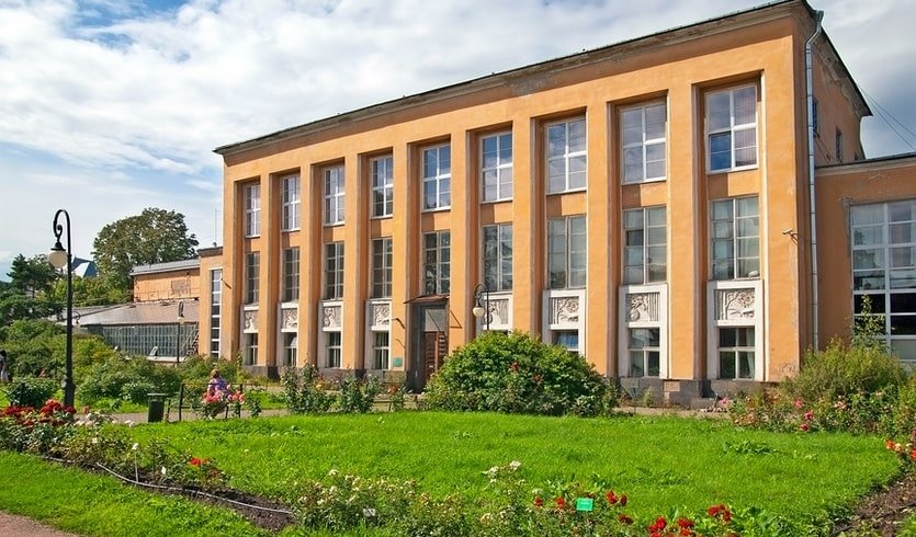 Ботанический сад Петра Великого – пешеходные экскурсии от 1100 рублей«От Петроградки до ЛЭТИ» – пешеходные экскурсии от 1100 рублей Ботанический сад Петра Великого – пешеходные экскурсии от 1100 рублей«От Петроградки до ЛЭТИ» – пешеходные экскурсии от 1100 рублей