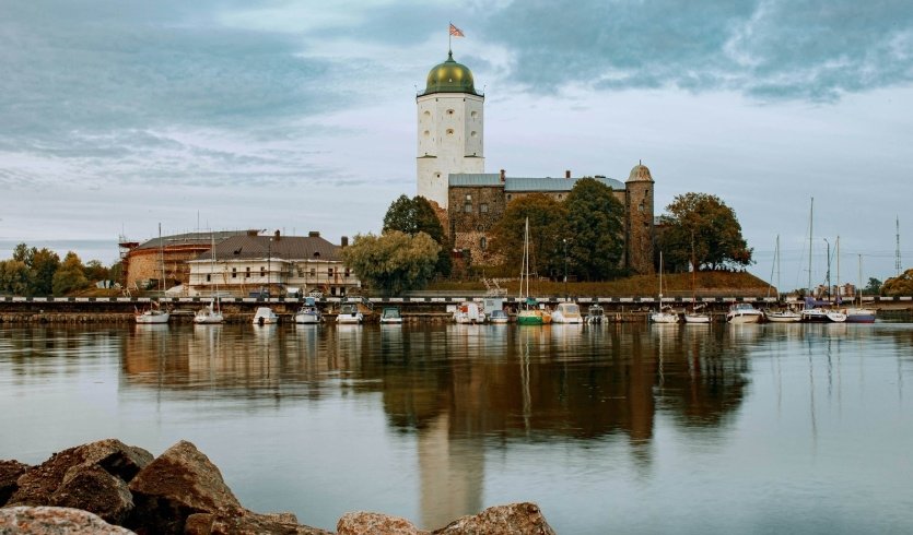 Выборг и Выборгский замок — экскурсия для заказных групп от 30100 рублей