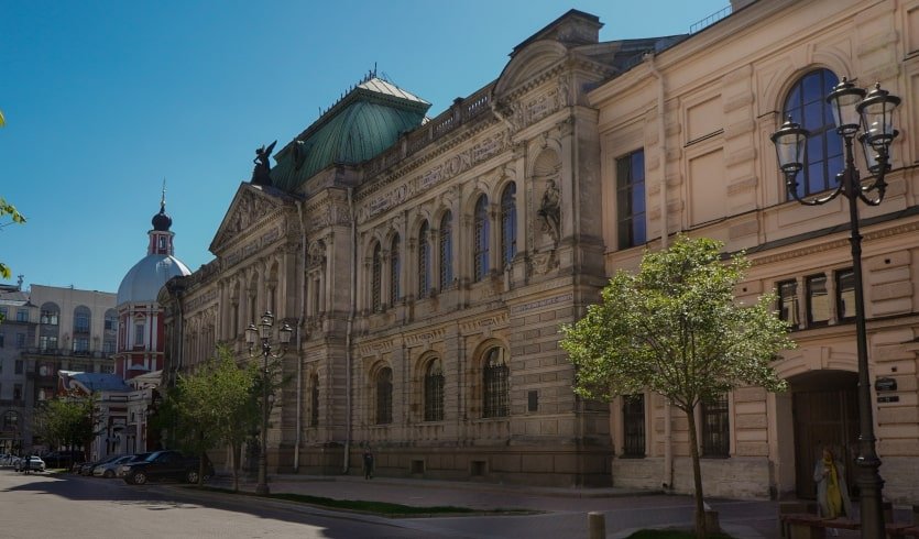 Музей декоративно-прикладного искусства СПбГХПА им. Штиглица — индивидуальные экскурсии от 2070 руб.